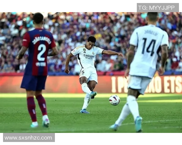 贝林厄姆在2324赛季西甲中绝杀巴萨助队夺得关键胜利